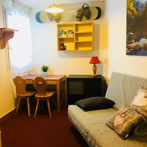 les-deux-alpes-studio.hotels-rhonealpes.com/